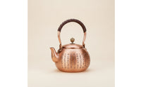 Tea Kettle with Heat-Resistant Handle Easy to Clean Copper Kettle with Lid