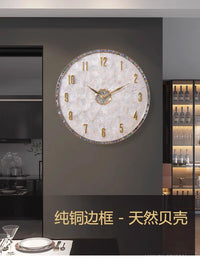 现代轻奢黄铜挂钟客厅贝壳创意壁钟大厅高端静音挂墙钟表简约挂表