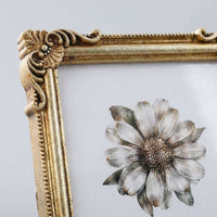 Photo Frame with European Embossed Relief Design for Home Decor, Resin Picture for Wall Decoration or Tabletop Display, Multiple Sizes