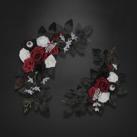Gothic Sign with Artificial Flowers Floral Spooky Plaque Decorative for Entryway