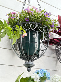 Outdoor Iron Hanging Planter Basket for Garden and Balcony