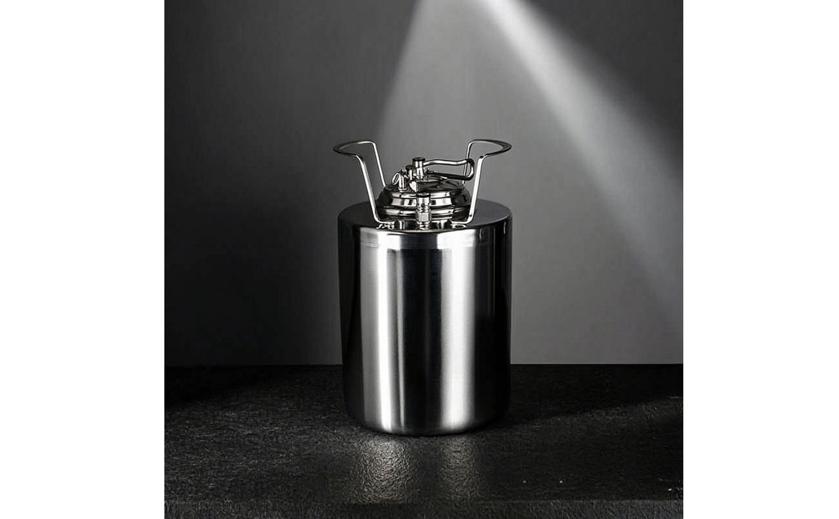 304 Stainless Steel Ball Lock Keg with Handles Sturdy Ball Lock Keg with Fittings Fermentation Barrel Compact for Homebrewing