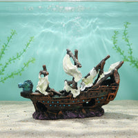 Fish Tank Sailboat Wreck Realistic Design Pirate Shipwreck Ornament Sunken Ship Decoration