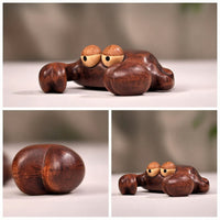 Wooden Crab Magnetic Artisanal Crab Ornament with Magnetic Collectible