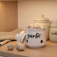 Ceramic Garlic Jar Easy to Clean Garlic Storage Jar Decorative Design for Pantry