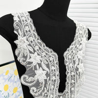 Handmade Beaded White Collar Flower with Sequins for Dresses