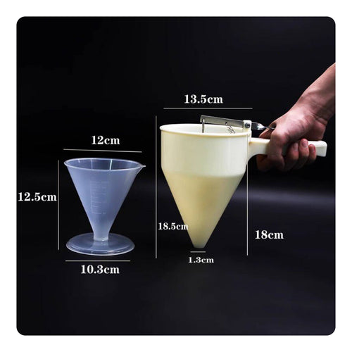 Plastic Batter Dispenser with Handle Multi-Functional for Bakery, Pastry Chefs
