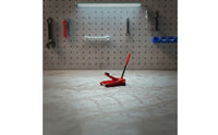 1/64 Scale Miniature Floor Jack Low-Clearance Floor Jack Detailed Garage Workshop Model Sturdy for Collectors