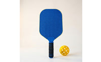 One-Piece Pickleball Paddle with Ball Textured Honeycomb Pickleball Paddle Lightweight Equipment Sweat-Absorbent for Outdoor Recreation