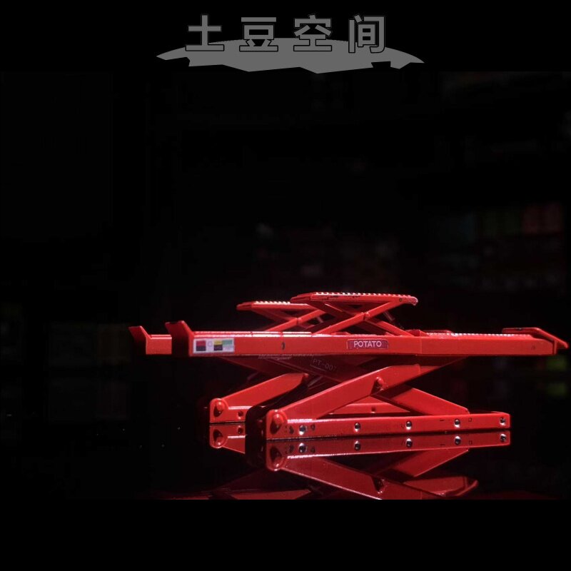 Red / Scissor Lift