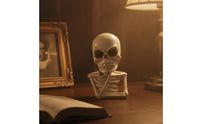 Sitting Skeleton Statue Spooky Skeleton Figurine Collectible for Desk