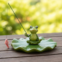 Buoyant Fishing Frog Statue Decor Frog on Lily Figurine for Pond