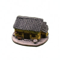 Miniature House Detailed Cottage Model Cute Mini House Figurines for Terrarium