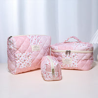 Large Capacity Quilted Cosmetic Bag with Floral Pattern
