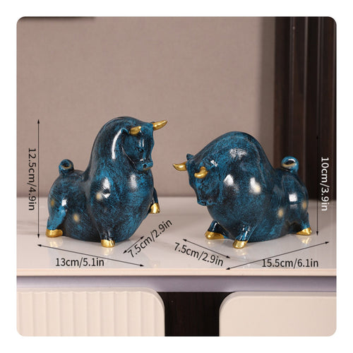 2 Pieces Bull Statue Housewarming Gift Bull Figurine Wealth Symbol for Bookshelf