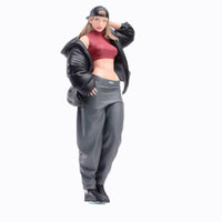 miniature Streetwear Woman Figurine Detailed Face Resin Figurine Casual Collectible Model