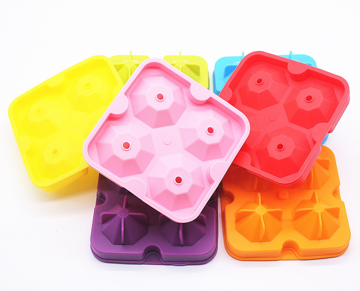 4-Cavity Diamond Silicone Ice Ball Mold for Whiskey and Cocktails
