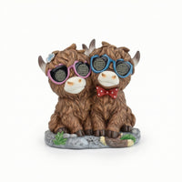 Solar Garden Ornament Whimsical Resin Animal Statue Weather-Resistant