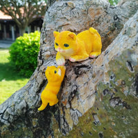 2 Pieces Mother Feline Kitten Statue Realistic Look Feline Hanging Ornament
