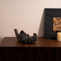 Molten Flower Sculpture Desktop Display Artistic Tabletop Statue Resin Material Table Ornament for Lobby Area, Restaurant