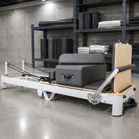 Aluminum Alloy Foldable Pilates Reformer Bed Padded Pilates Reformer Bed Resistance Ropes Pulley System