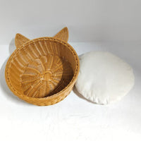 Feline-Ear Pet Basket Cozy Feline Basket Bed with Cushion Year-Round
