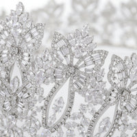Ornate Bridal Crown Symmetrical Tiara with Crystals Lightweight Crystal Tiara Long-Lasting for Pageants