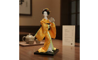 Japanese Geisha Doll Exquisite Details Silk Geisha Statue Handmade for Wedding