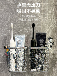 卫生间梳子置物架洗漱台牙刷牙膏壁挂式收纳盒浴室各种神器收纳筒 水波纹多功能收纳盒（透明银）