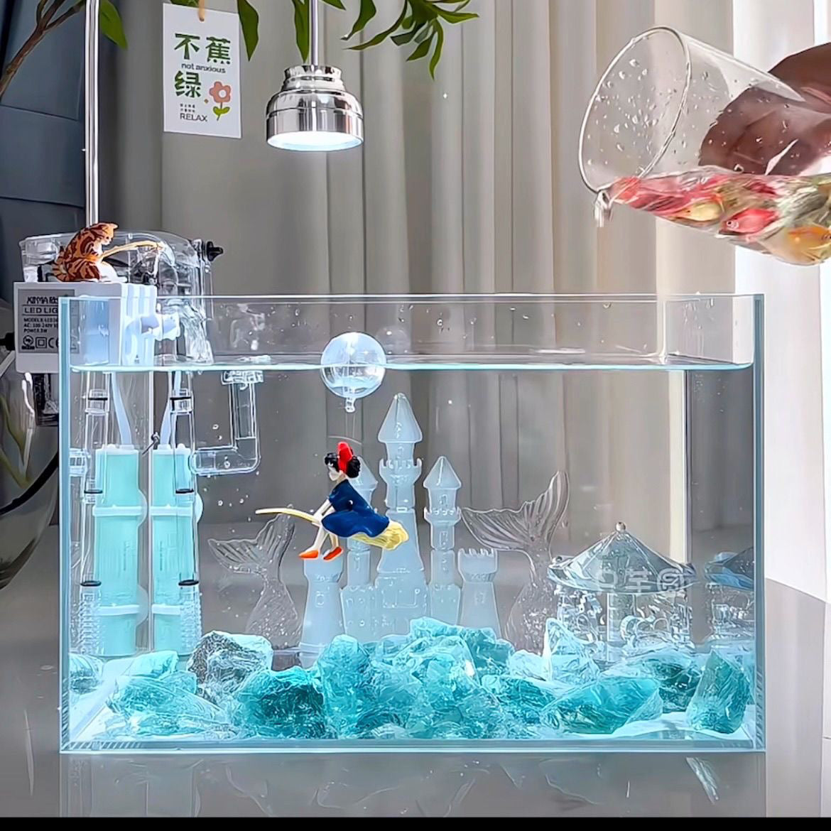 小红书同款/蓝水晶 蓝色海洋城堡旋转木马鱼缸造景微景观泰国斗鱼 蓝色城堡+蓝色旋转木马+蓝色大小鱼尾+水晶石500克+小魔女