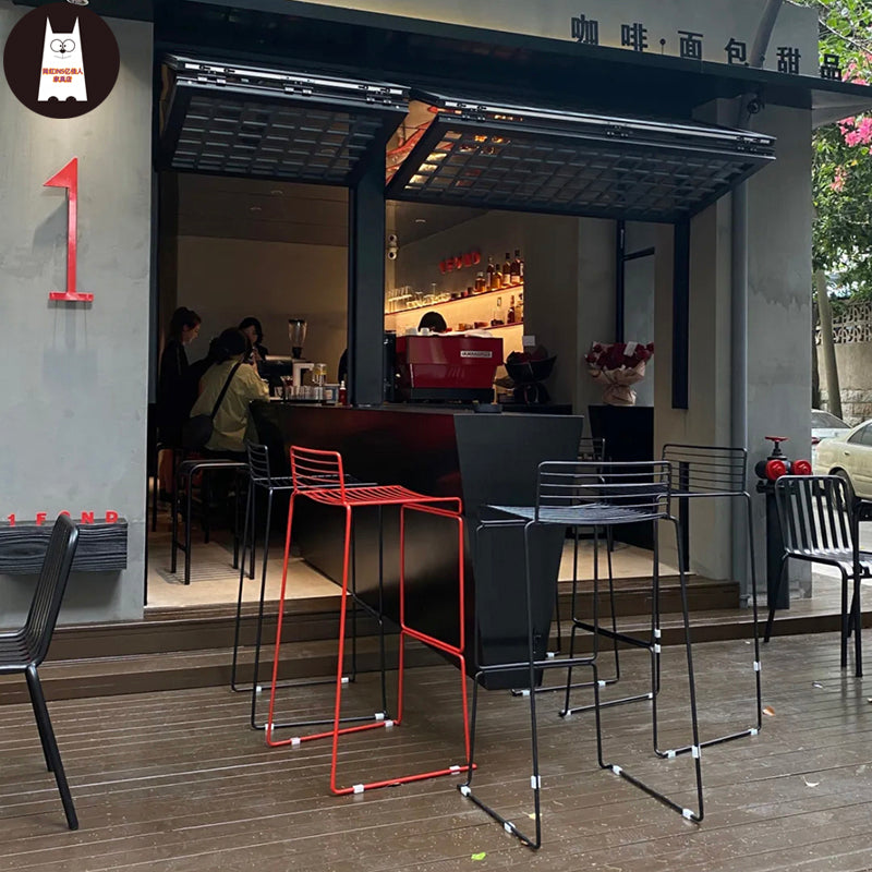 北欧风酒吧铁艺创意前台咖啡厅吧台椅户外奶茶店可叠放餐椅高脚凳