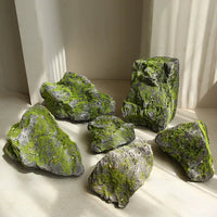 Artificial Moss Stone PU Decorative Rock for Office Greenery