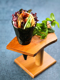 Bamboo Sushi Roll Holder with Flower Pattern