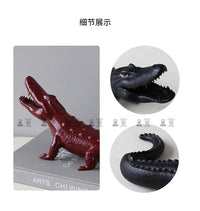 现代简约合金铸造鳄鱼摆件样板房售楼部酒店大厅书房衣帽间装饰品