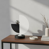 Black and White Decor Statue Luxury Geometric Sculpture Lustrous Accents Modern Abstract Ornament for Entryway