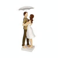 Couple Under Umbrella Ornament Artistic Couple Under Umbrella Figurine Modern Handcrafted Resin Lover Statue for Newlyweds, Couples, Desktop