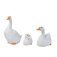 Lifelike Three-Duck Ornament Set Resin Craft for Garden and Courtyard