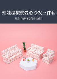 1:12 Dollhouse Miniature Furniture Model Living Room Micro Scene 12-Point Three-Seat Heart Sofa