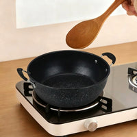 Induction Hob Cast Iron Soup Pot with Lid for Home Cooking, Multi-purpose 3.1L Stew Pot with Plastic Handles, Budget Ramen Pot, Thickened Bottom