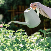 Long Spout Watering Can Comfortable Handle 2L Watering Pot Lightweight Pumpkin Shape Waterer for Gardeners, Balcony