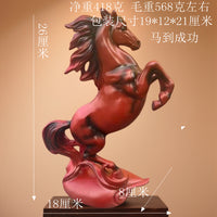 跨境马摆件马到成功家居动物办公室树脂工艺品客厅手工酒柜装饰品