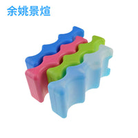 Wave-Shaped Plastic Ice Pack for Food Preservation