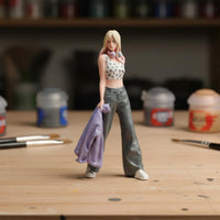 4 Pieces 4 Women Figurines Detailed Finish Painted Lady Miniatures for Dollhouse