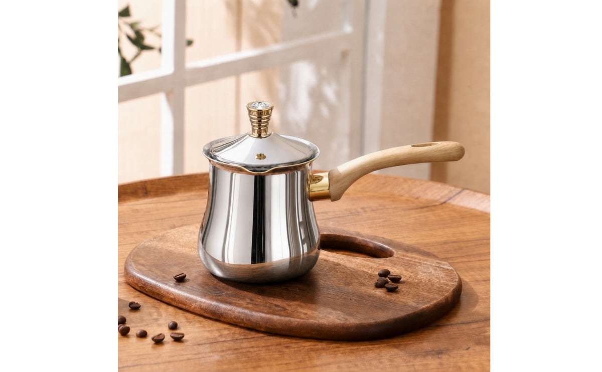 Coffee Pot with Wooden Handle Ergonomic Beverage Server Easy to Clean Cookware for Baristas