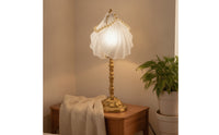 Elegant Pleated Shell Table Lamp Decorative Table Lamp with Pearl Trim Soft Shell Light Beach-Themed for Living Room, Reading Nook