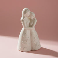 Hugging Mother Daughter Statue Floral Embossed Design for Bookshelf, Parents