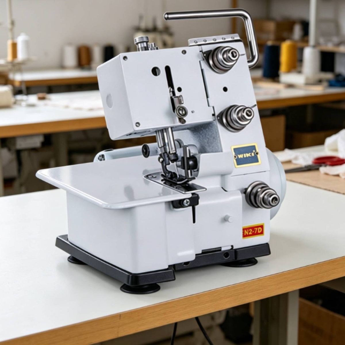 Desktop Overlock Stitching Device Seam Finishing Three-Thread Overlock Machine Compact Home Appliance for Thick Textile