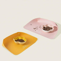 Curved Feeding Mat Front Opening Raised-Rim Pet Mat Oil-Proof