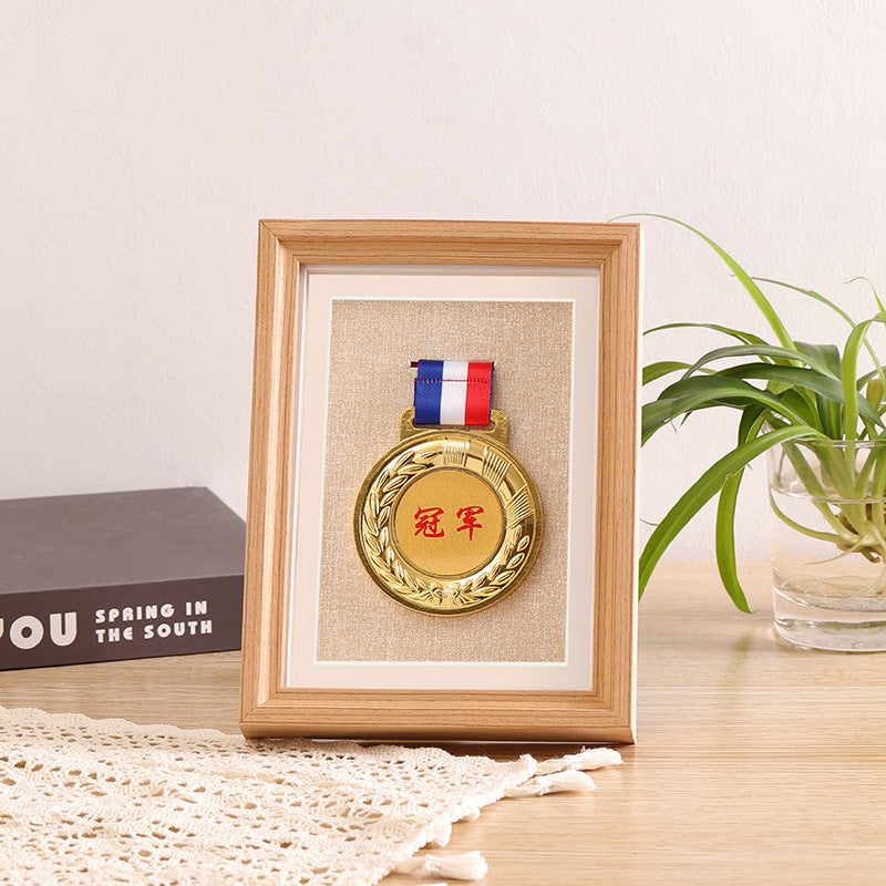 Wood Grain / 7 Inch 1 Medal