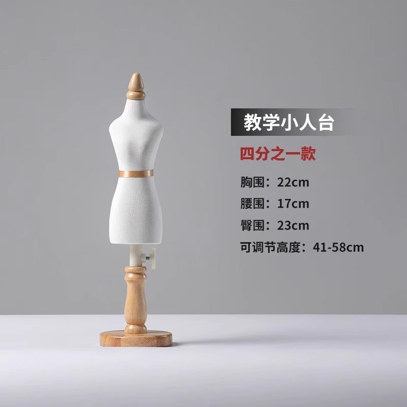 White / 14 Cotton Round Base